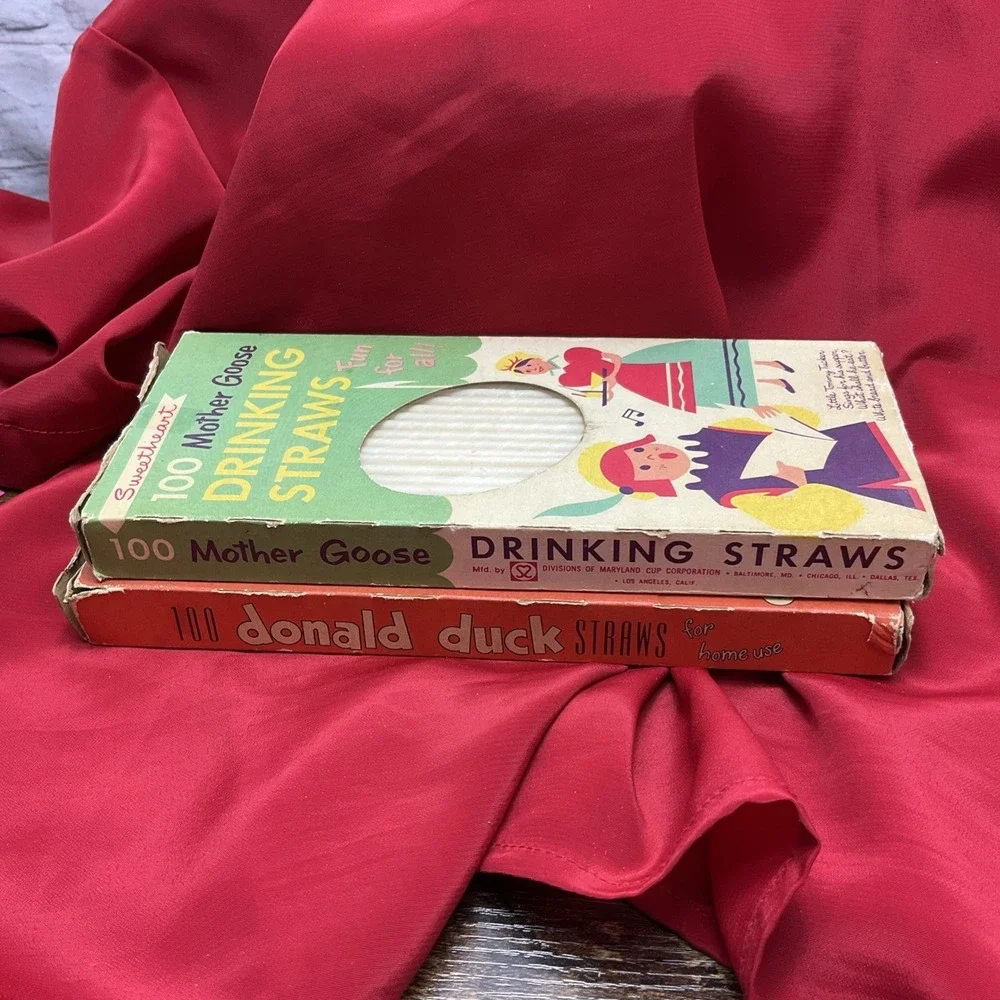 100 Boxed 50 Vintage Plastic Drinking Sunshine Straws Donald Duck & Mother Goose